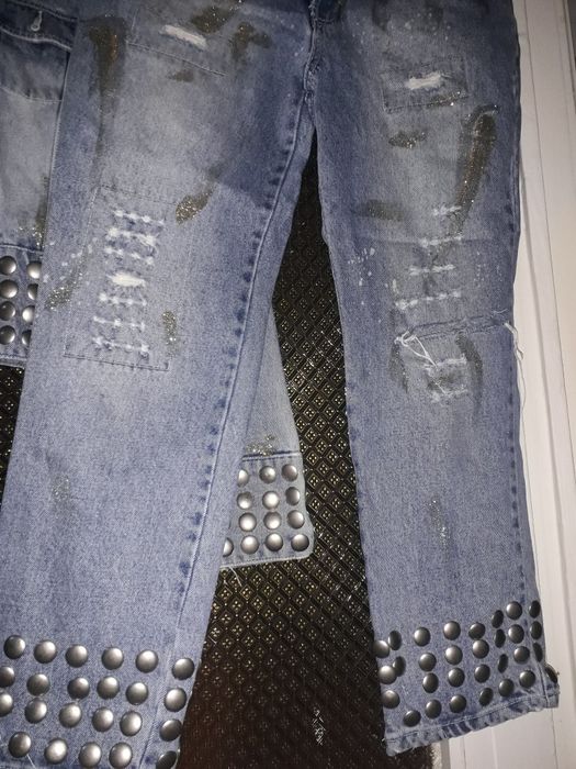 Compleu costum  geaca  pantaloni blugi