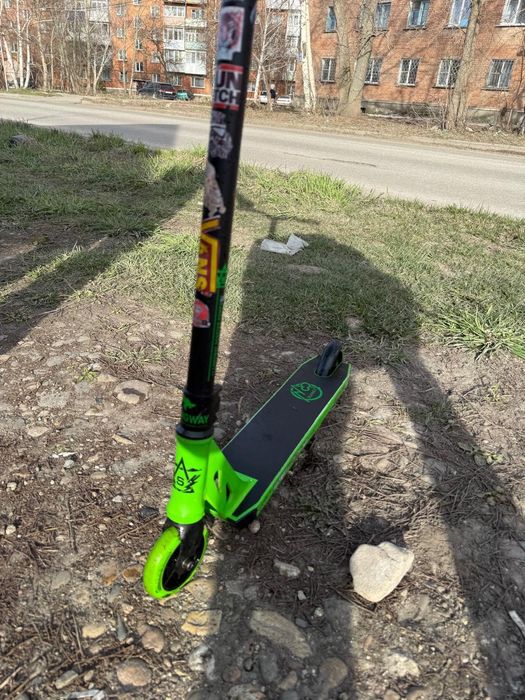 Самокат для трюков