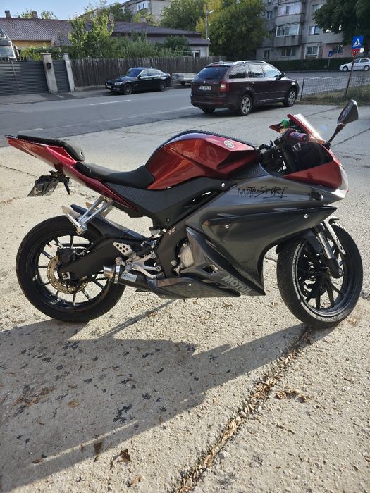 Yamaha YZF-R125 2017
