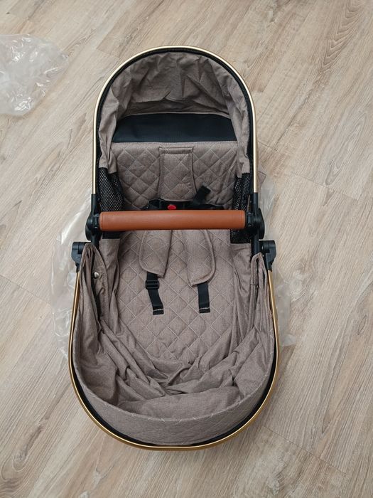 Продам детскую коляску