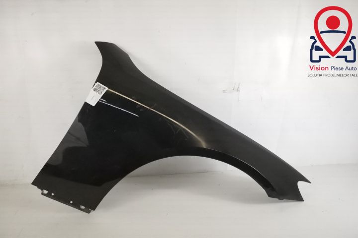 Десен преден калник Оригинален Мерцедес-Бенц / Mercedes-Benz E-Class C