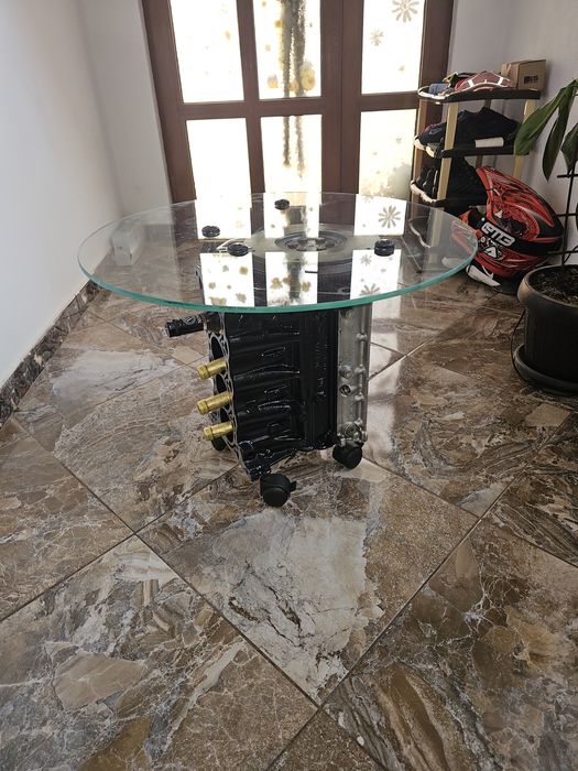 Masa de cafea bloc motor