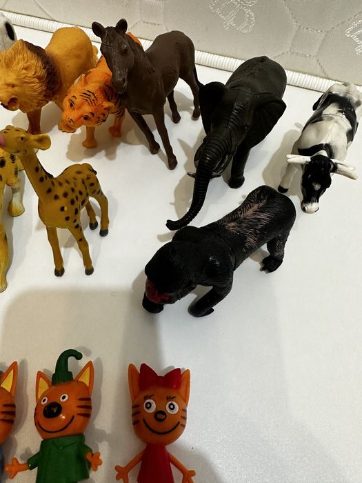 Животные, динозавры, 3 кота