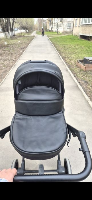 Продам коляску anex 3в1