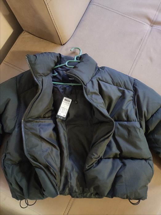 Ново Дамско зелено яке L