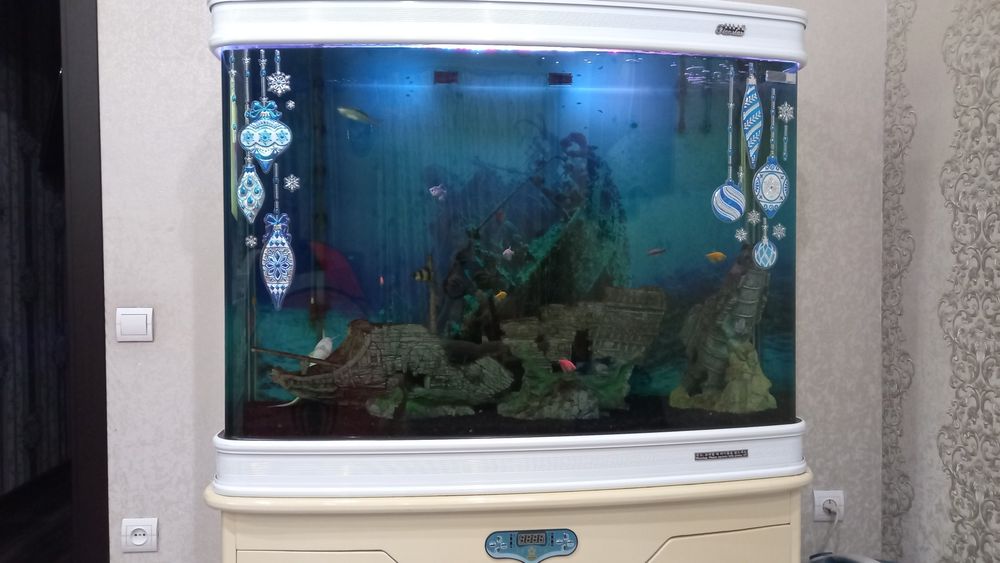 Продам аквариум заводской