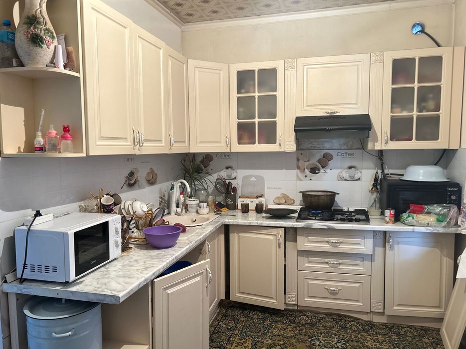 Кухогный гарнитур