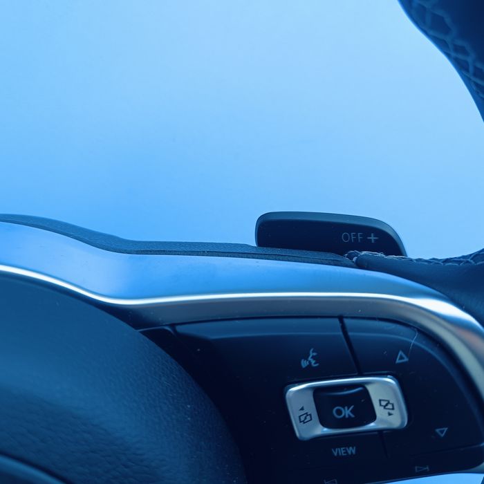 Волан R-LINE Golf 7 Mk7 Mk7.5  Arteon Tiguan Touran T-Roc Passat и др