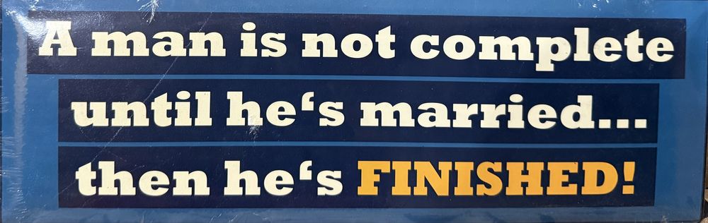 Метална табела с надпис