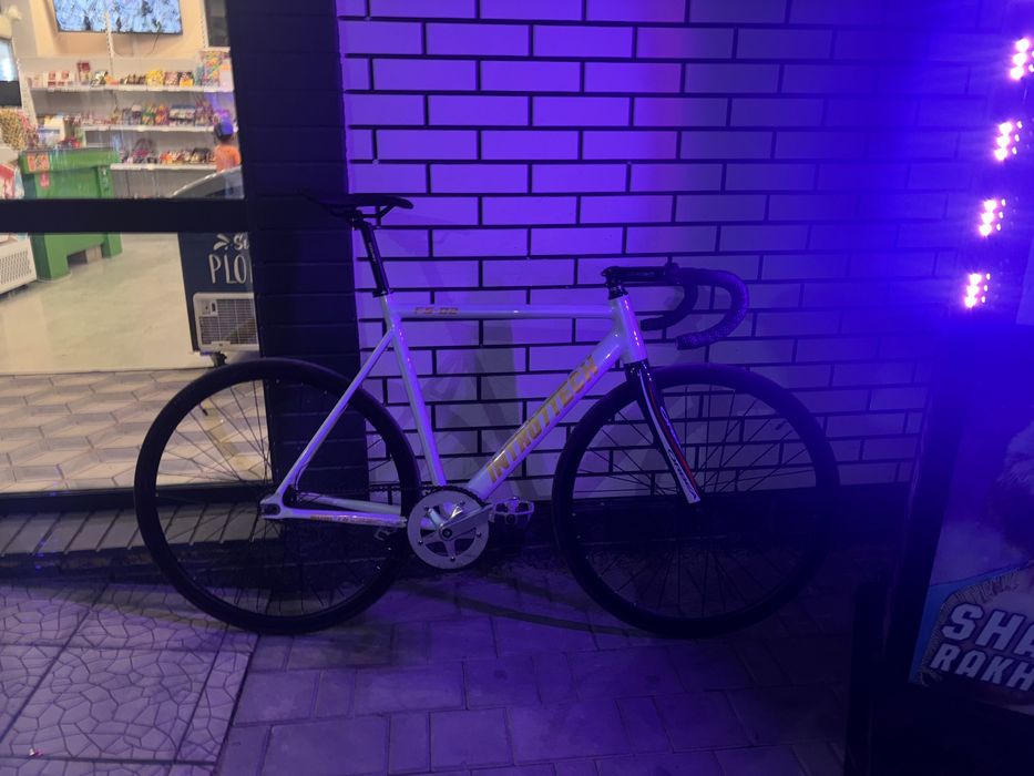 Intro7tech fixed gear