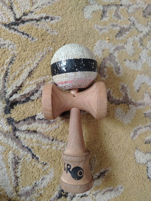 Kendama ken okendama tama strogo