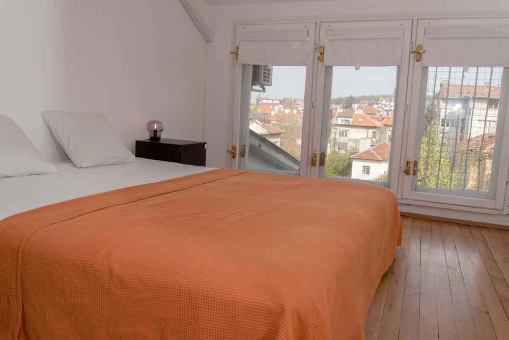 Продава се Тристаен апартамент в ж.Южен парк - 100 кв.м за 2680 €/кв.м - Снимка #4