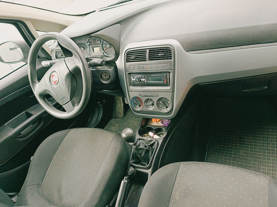 FIAT Punto 2009 — imagine 4