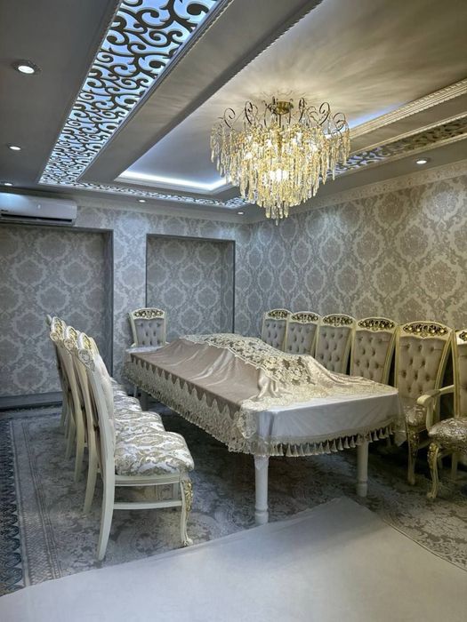 Uchaska xovli sotiladi uchtepa tumanida 4 sotix 11 ta xonasi bor