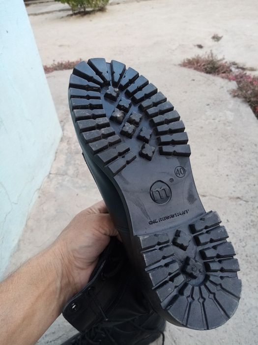 Продам сапоги бердцы кожа новые