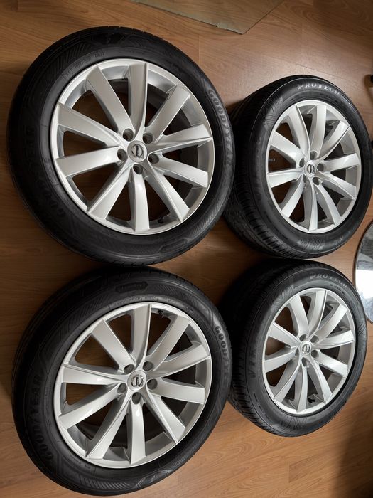Set 4x Anvelope ca noi Volvo XC60 Mercedes GLC modelul nou 235 55 19 profil 8mm