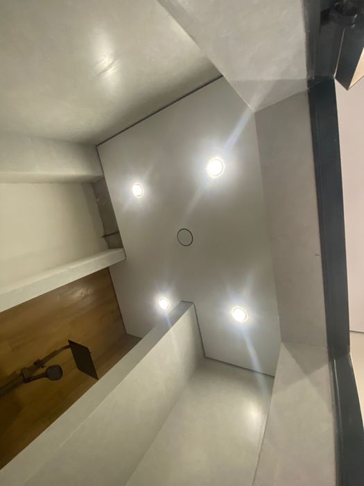 Натяжной потолок софиты в подарок