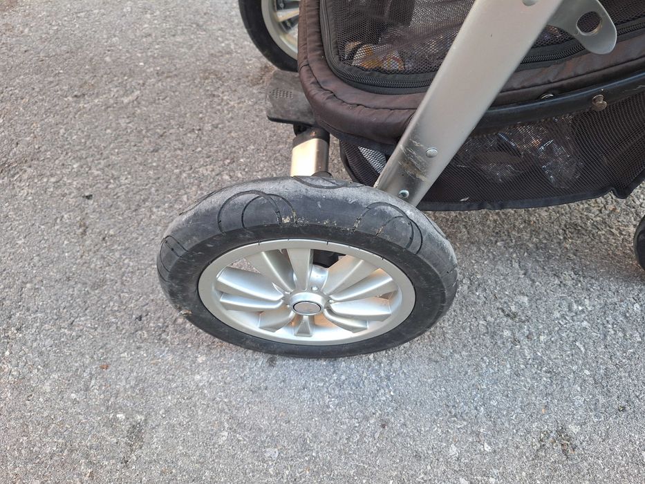 Бебешка количка 2 в 1