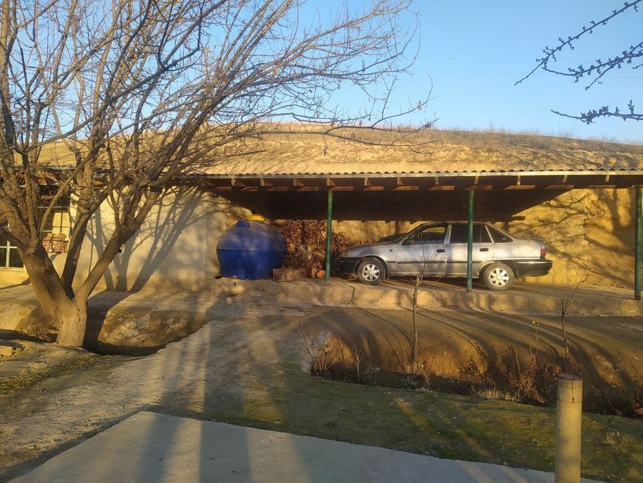 Surxandaryo viloyati  Qumqorgon tuman Ariqoshgan MFY  uy  oshxona yeri