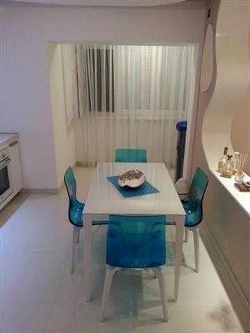 Дава се под наем Двустаен апартамент в Бургас, Изгрев - 58 кв.м за 204 € - Снимка #1