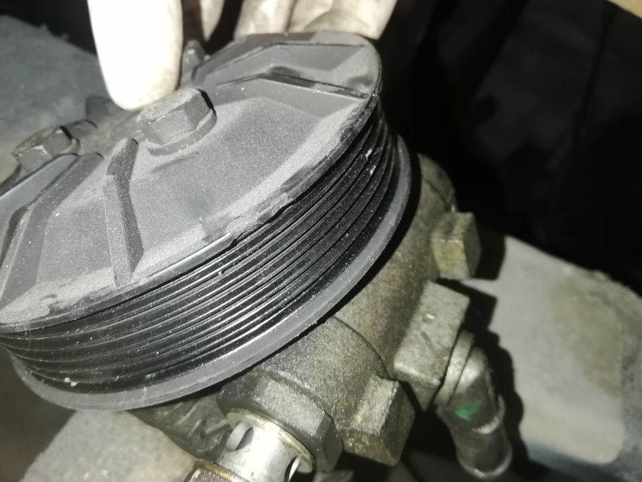 Fulie pompa servo BMW e90