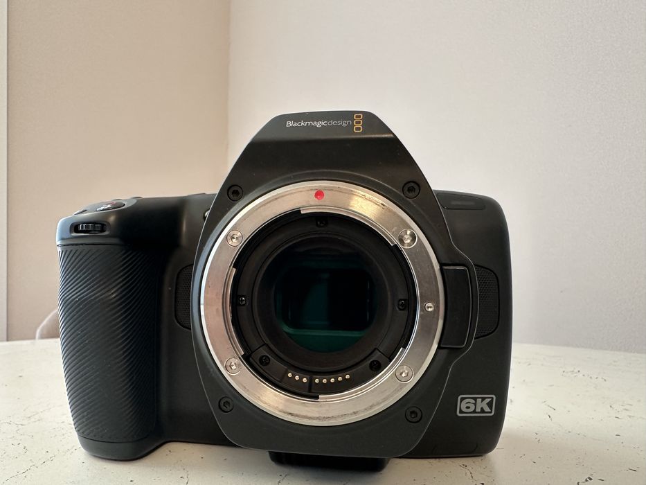 Blackmagic Pocket Cinema Camera 6K Pro