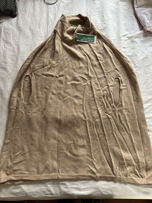 Poncho din lana United Colour of Benetton