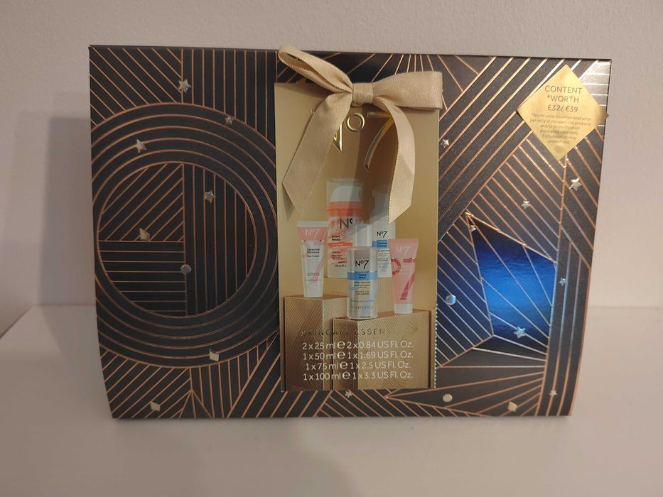 No7  Дамски Подаръчни Kомплекти