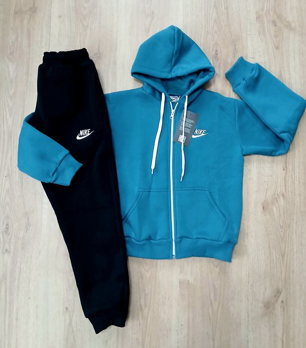 Ватирани детски екипи Nike -от 1 до 16 години