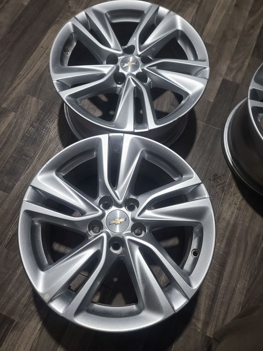 Trekker radnoy saka diska sotiladi