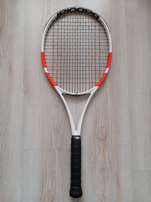 Babolat Pure Strike 98 2024
