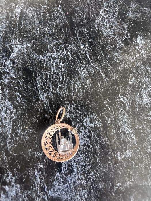 Золотой кулон полумесяц!!!