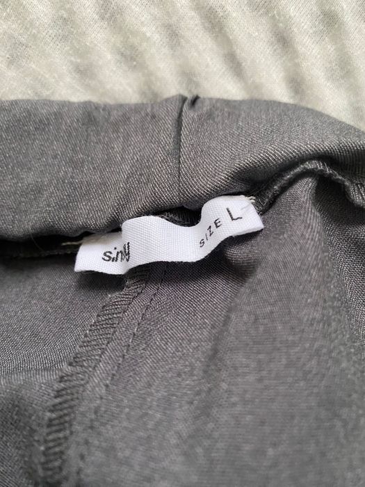 Сива пола-панталон