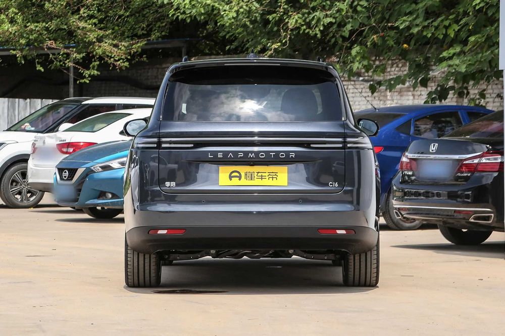 Leapmotor  C16 Hybrid 200 Smart