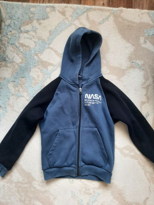 Продам детские вещи