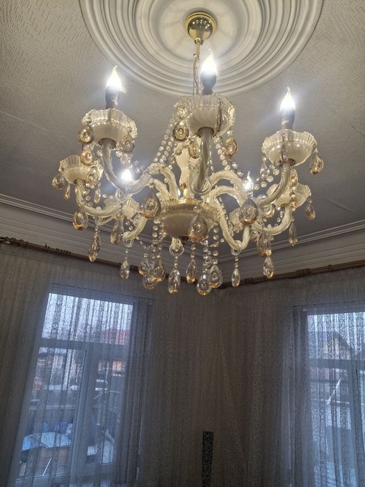 Продам люстру и 2 бра за 50 000