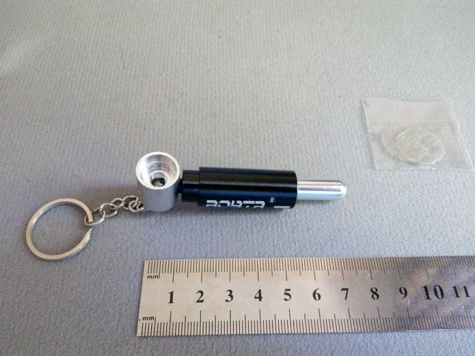 курительная трубка «Батарейка + контейнер»