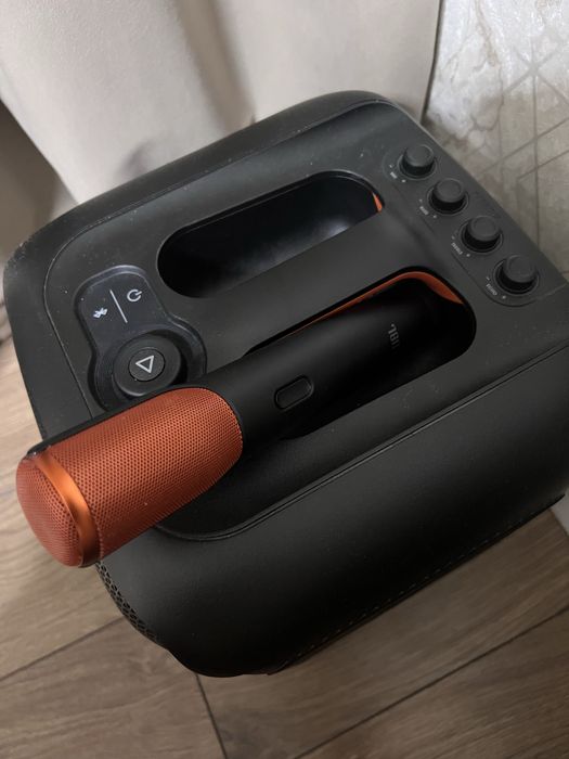 Jbl partybox encore + mic