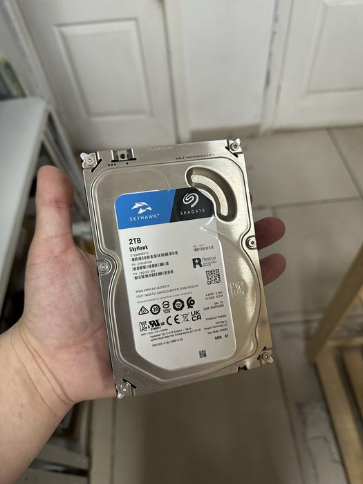 Жесткий Диск 500Gb , 2000Gb ( 2Tb )