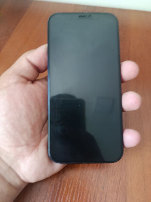 Iphone 12 sotiladi