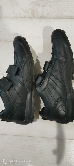 Pantofi Geox din piele naturală