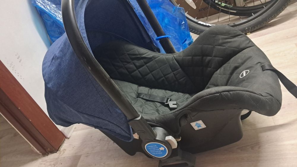 Детское автокресло от Tomix