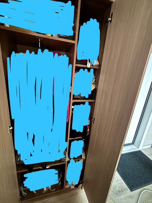 Продам шкаф срочно