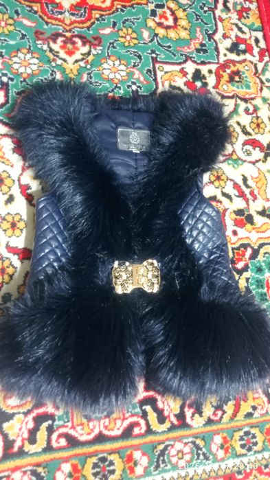 Кузги кийим холати ало дейарли кейилмаган енг кичкина размер.