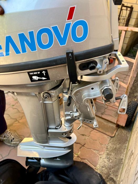 Лодочный мотор 20