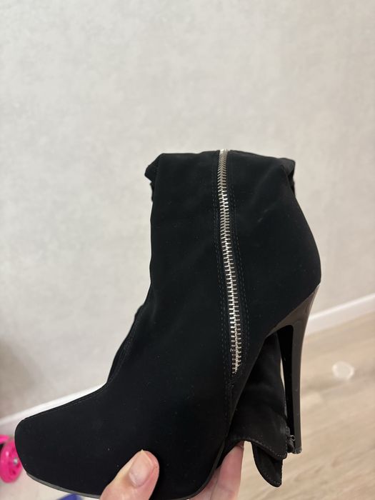 Продам сапоги и туфли