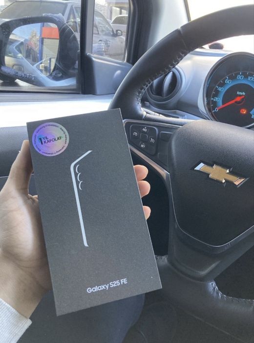 Samsung S25 Fe 8/128gb yengi