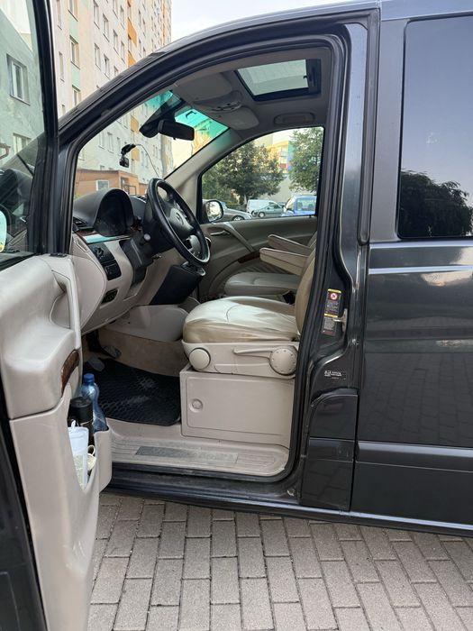 Mercedes Viano 8 locuri Impecabil
