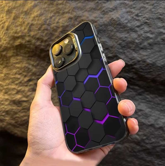 Уникальные чехлы для iPhone 15PRO, 16PRO  – стиль и защита в одном!