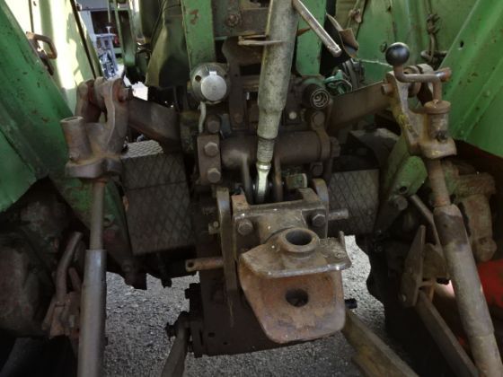 Dezmembrez tractor Fendt 4S